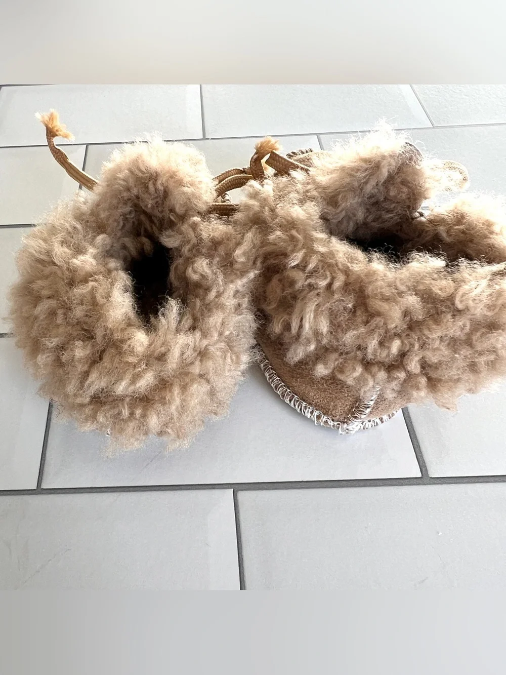 🐑🤎 Shearling & Suede Infant Baby Brown Soft Cozy Moccasins w/ Drawstring
